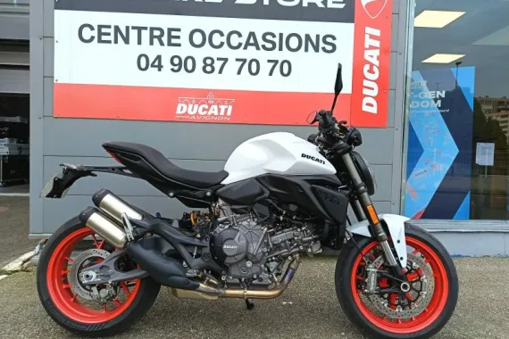 DUCATI Monster Monster 890