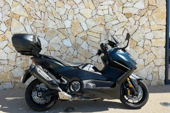 YAMAHA XP T-Max XP TMAX 562+ option top case