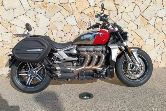 TRIUMPH Rocket III 2500 GT Chrome Edition