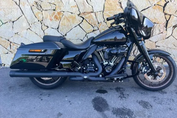 HARLEY-DAVIDSON Street Glide ST 1923 Noir