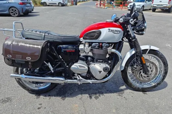 TRIUMPH Bonneville Bonneville T120 1200 Bud EKINS ABS