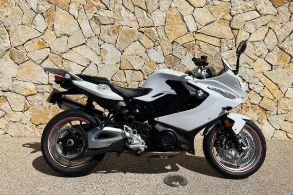 BMW F 800 GT