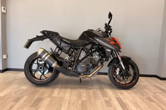 KTM Super Duke Super Duke 1290 R ABS 2016