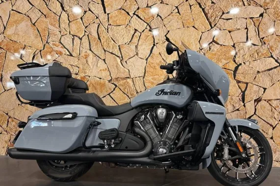 INDIAN Touring ROADMASTER POWERPLUS DARK HORSE