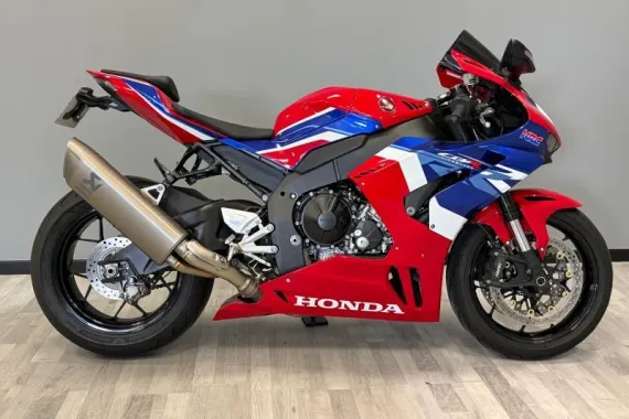HONDA CBR CBR 1000 RR-R Fireblade 2022