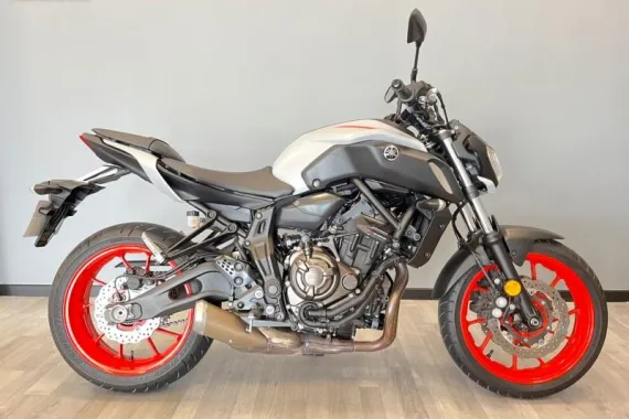 YAMAHA MT MT-07 700