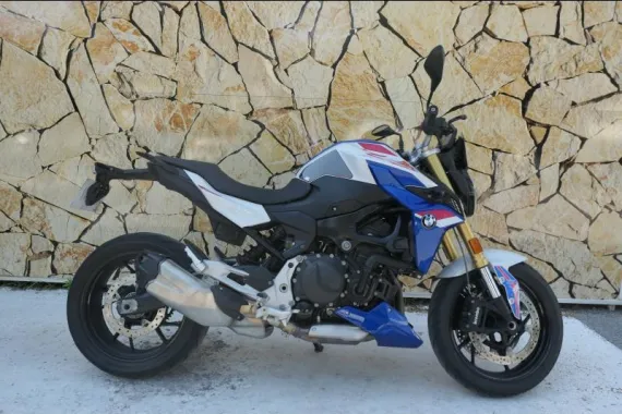 BMW F 900 R A2