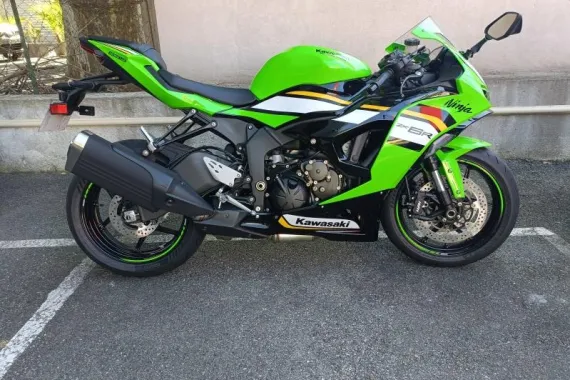 KAWASAKI Ninja ZX -6R 636 Ninja  1ER MAIN A SAISIR
