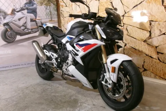 BMW S S 1000 R 2025 PACK M