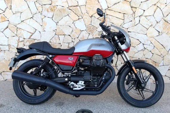 MOTO-GUZZI V7 850 Stone Corsa