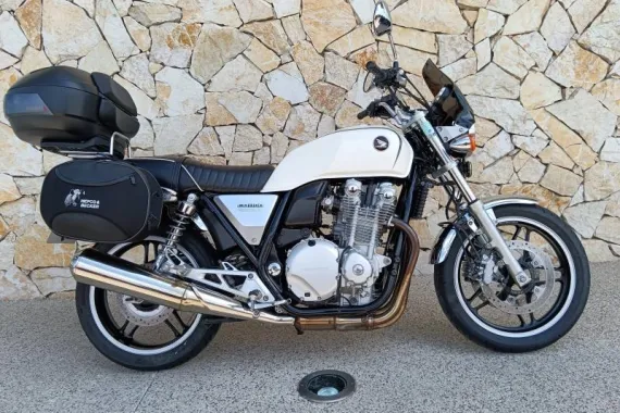 HONDA CB CB 1100 C-ABS 2013 + OPTIONS