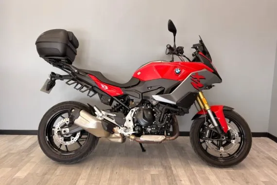 BMW F F 900 XR