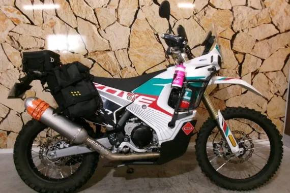 CF MOTO MT KOVE 450 RALLYE TOUTE EQUIPEE