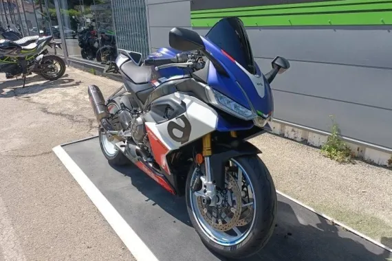 APRILIA RS Aprilia RS RS 660 LIGNE AKRAPOVIC GARANTIE 06/05/2028 non bridable