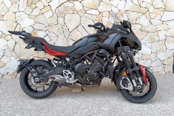 YAMAHA Niken Niken GT 900 2020 Avec valises Yamaha.