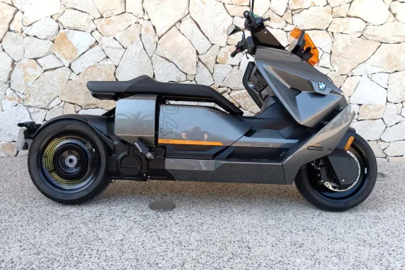 BMW C CE04 15KW 20CV A2
