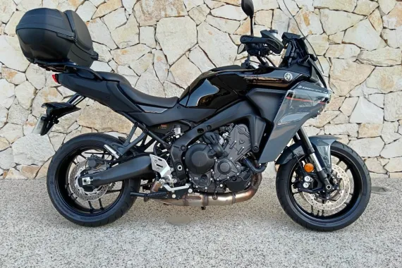 YAMAHA Tracer 9 900 Y-AMT boite auto + top case