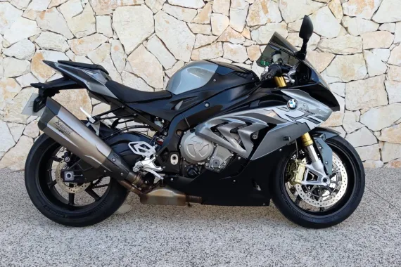 BMW S 1000 RR FULL PACK + AKRAPOVIC