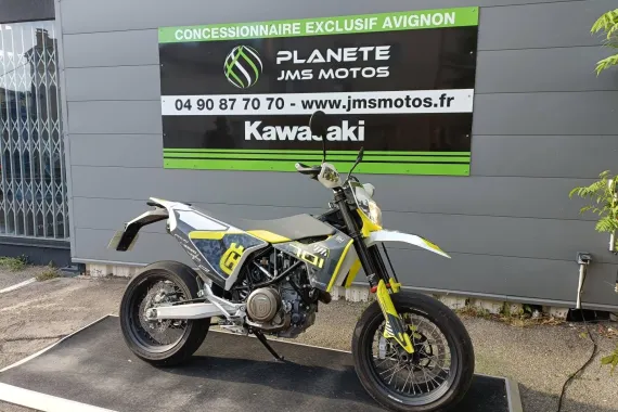 HUSQVARNA 701 Supermoto POT AKRAPOVIC A SASIR (701 SM)