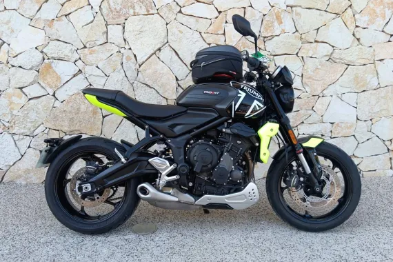 TRIUMPH Trident 660  A2 + OPTIONS