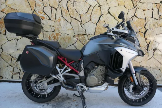 DUCATI Multistrada V4S Radar Spoked Wheels + Options ( V4 S )