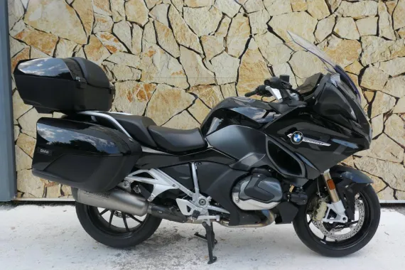 BMW R 1250 RT Style Triple Black Finition Pro + Radio + Options ( R1250RT )
