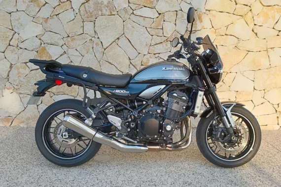 KAWASAKI Z 900 2026 + OPTIONS