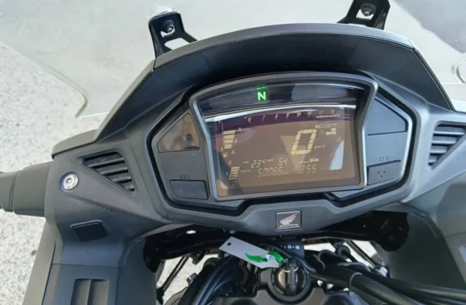 HONDA 800 X Crossrunner C-ABS 2014