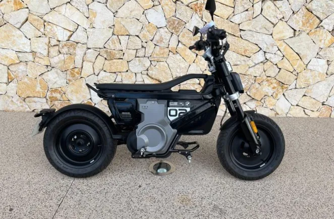 BMW CE02 50 cc 4 KW