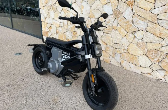 BMW CE02 50 cc 4 KW