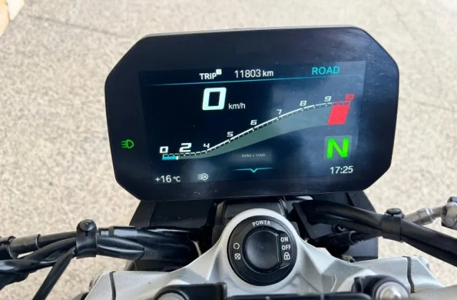 BMW 900 R VERSION A2