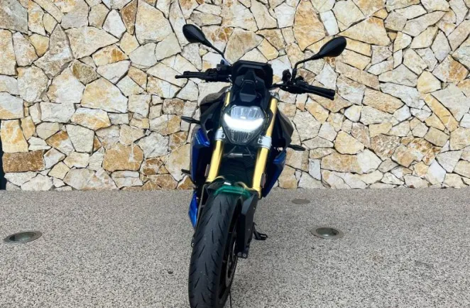 BMW 900 R VERSION A2