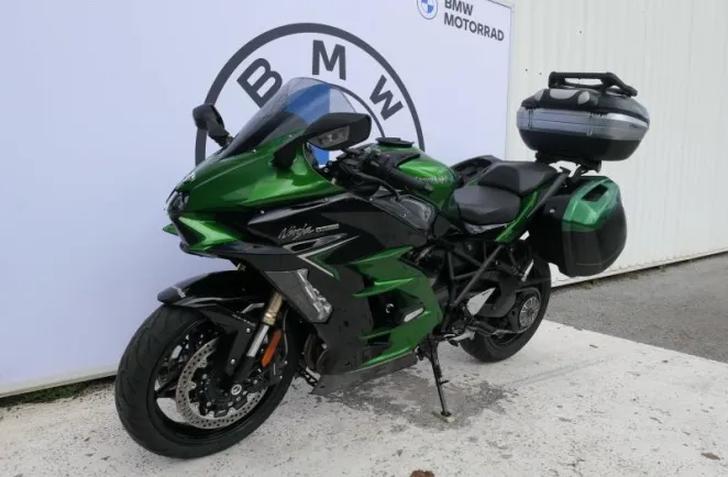 KAWASAKI SX 1000 + Akrapovic + Top Case