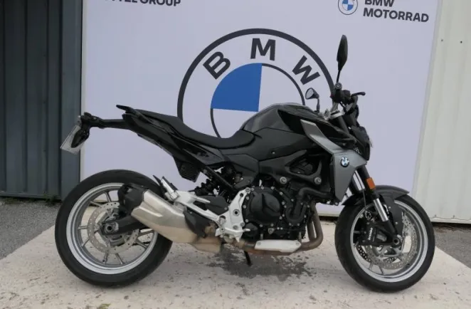 BMW 900 R A2 + Shifter