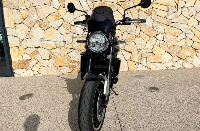 KAWASAKI 900 RS  2024