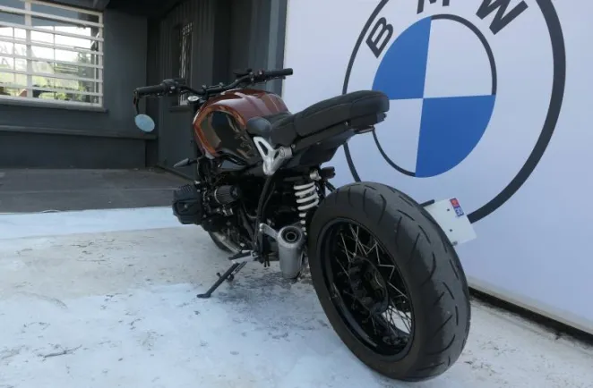 BMW 1200 Nine T + Options NineT