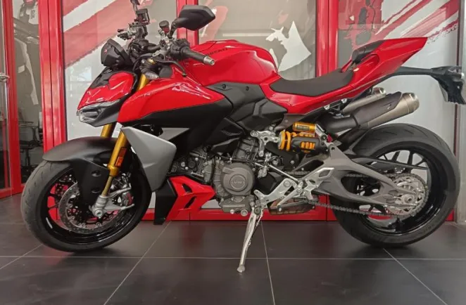 DUCATI 890 Streetfighter V2 S