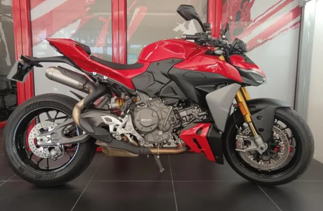 DUCATI 890 Streetfighter V2 S