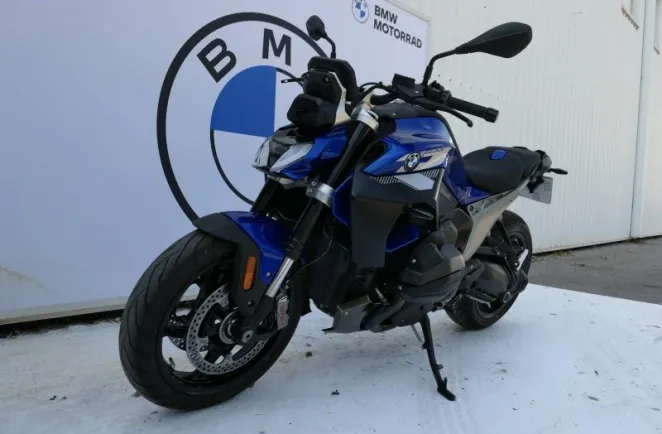 BMW 1300 R Style Exclusive Finition Pro