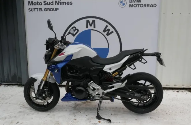 BMW 900 R 105ch Style Sport Finition Pro