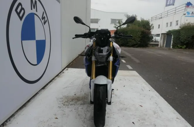 BMW 900 R 105ch Style Sport Finition Pro