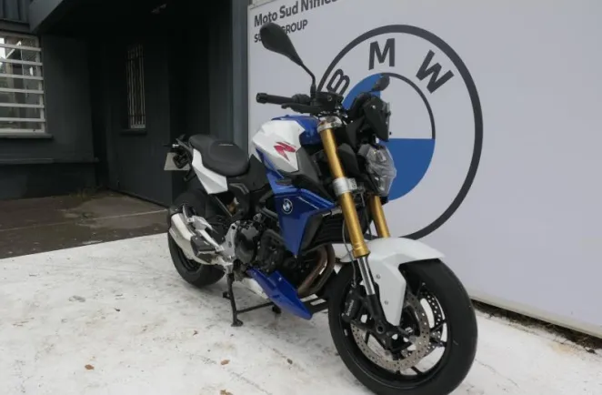 BMW 900 R 105ch Style Sport Finition Pro