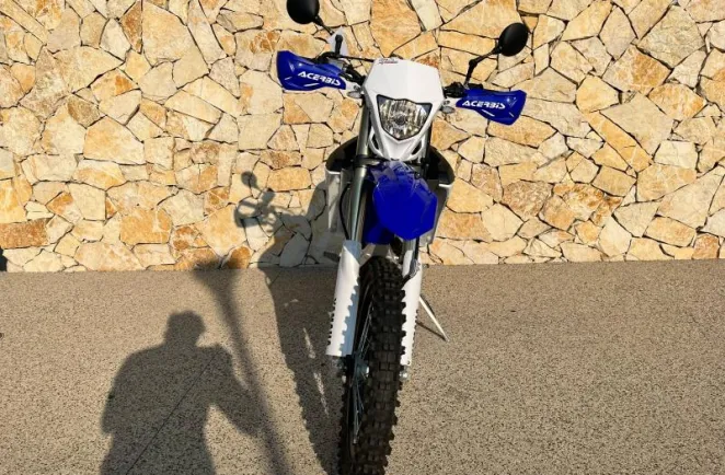 YAMAHA 250 F  ( WR250F )