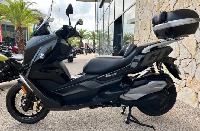 BMW 400 GT Euro 5 + top case