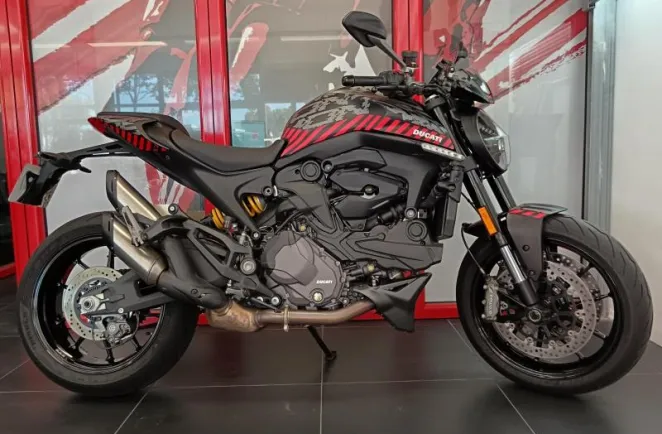 DUCATI Monster+ 937