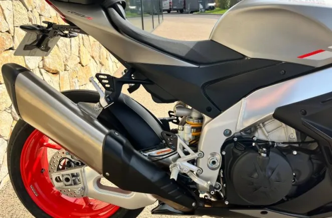 APRILIA 1100 Euro 5