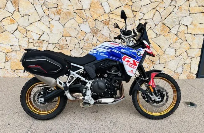 BMW F 900 GS