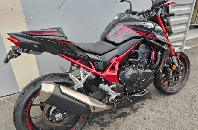 HONDA 750 Hornet A2