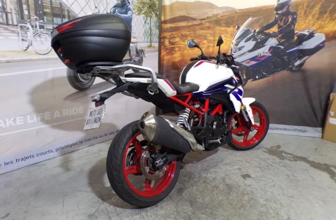 BMW G 310 R