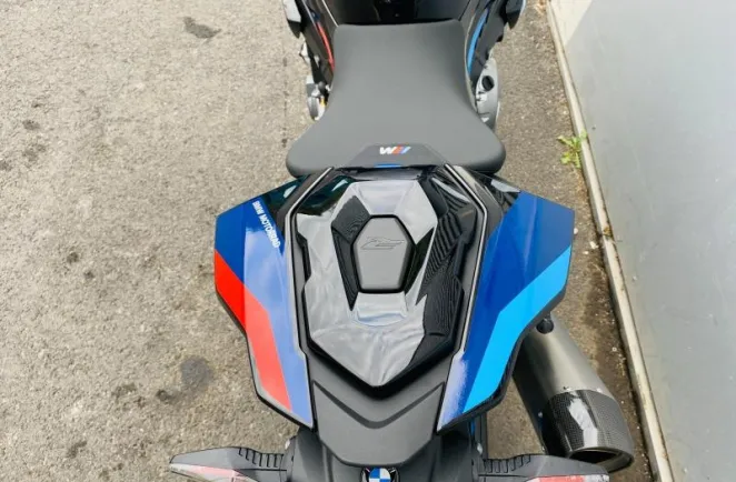 BMW 1000 R